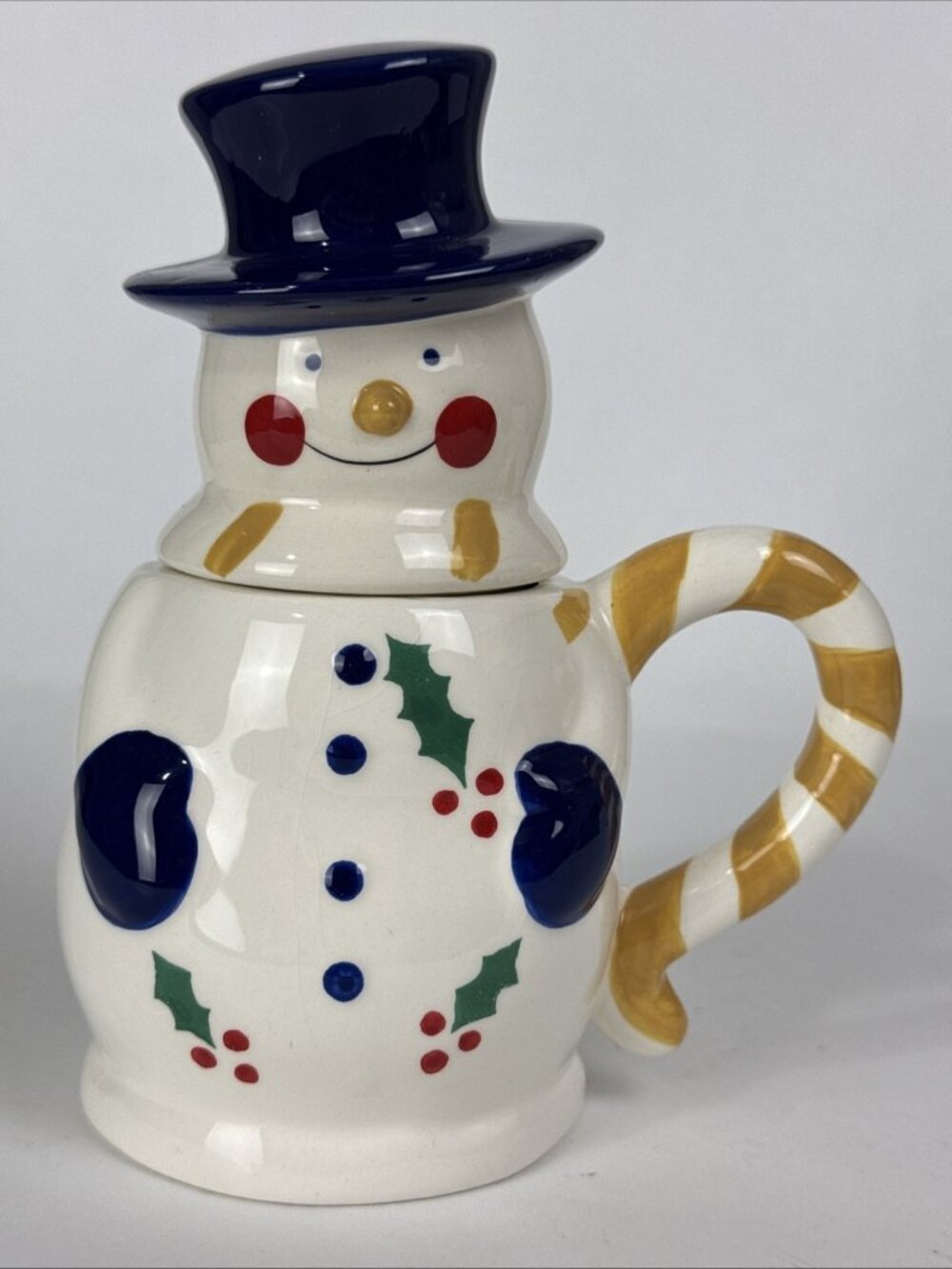 Temptations Snowman Blue Hat Ceramic 12oz Mug holiday Christmas decor cup